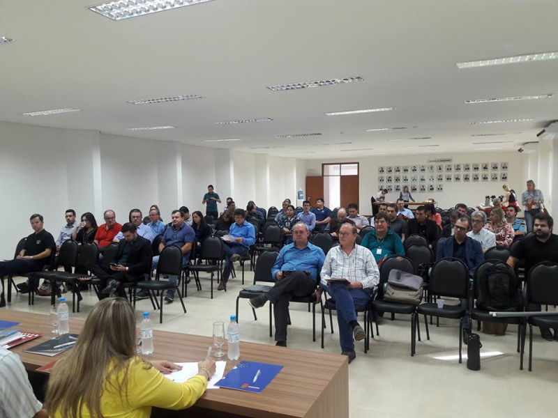 REUNIÃO DO COREDE MISSÕES/URI NA SEDE DA AMM EM CERRO LARGO